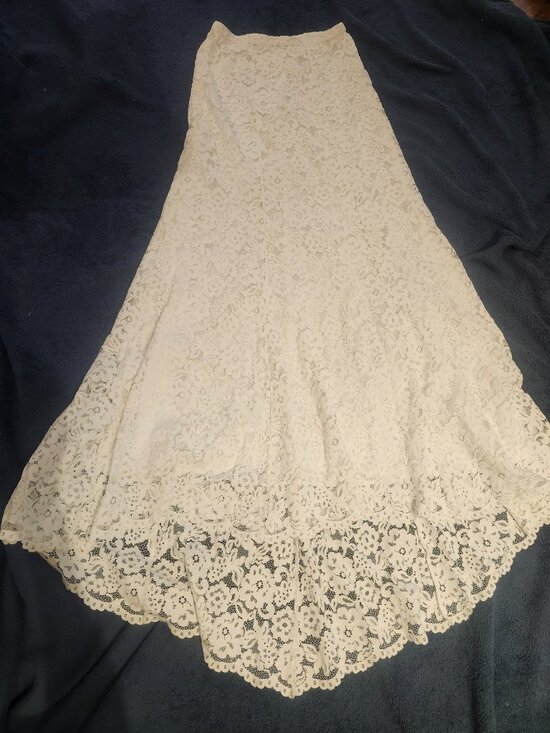 Dresses & Skirts - Boho lace maxi skirt.